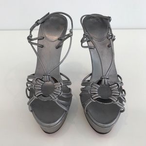 CHRISTIAN LOUBOUTIN PEWTER LEATHER PLATFORM SANDALS SIZE IT 37.5 / US 7.5